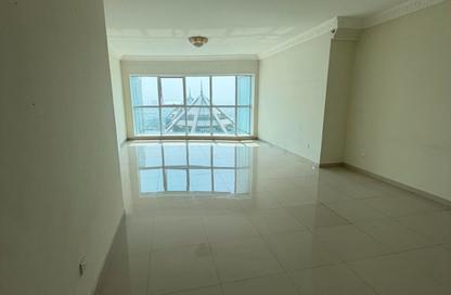 Apartment - 3 Bedrooms - 5 Bathrooms for rent in Al Majaz 1 - Al Majaz - Sharjah
