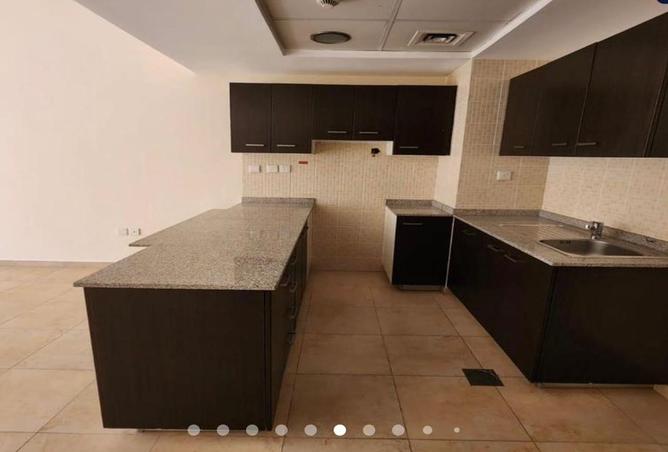 68271126 - Property Image 3