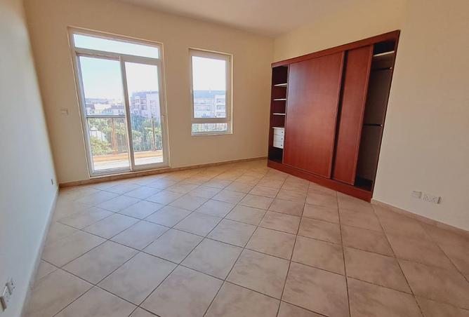 124281954 - Property Image 2