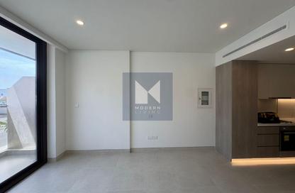 Apartment - Studio - 1 Bathroom for rent in Condor Golf Links 18 - Dubai Sports City - Dubai