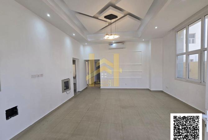 81125061 - Property Image 3