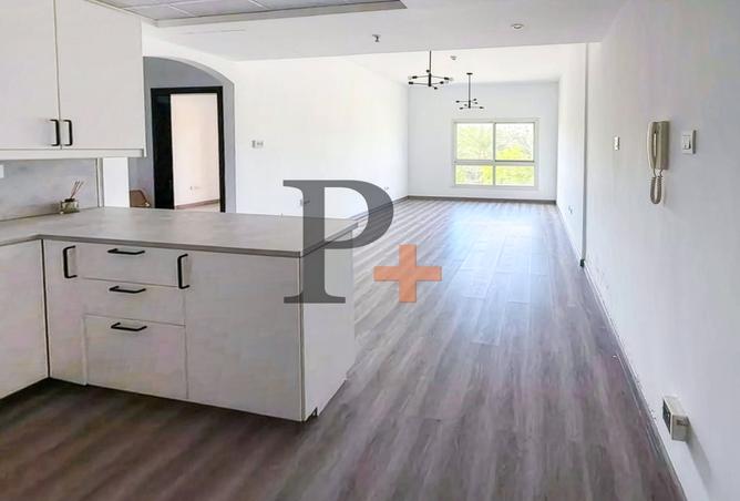 73827384 - Property Image 2