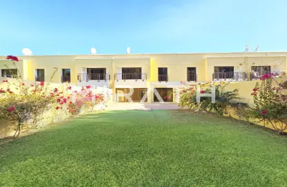 Villa - 4 Bedrooms - 5 Bathrooms for rent in Al Barsha 1 Villas - Al Barsha 1 - Al Barsha - Dubai