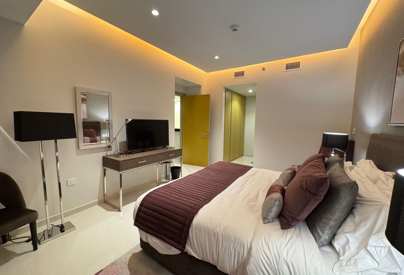 2BR | FULLY FURNISHED | HIGH FLOOR | CANAL VIEW gallery image