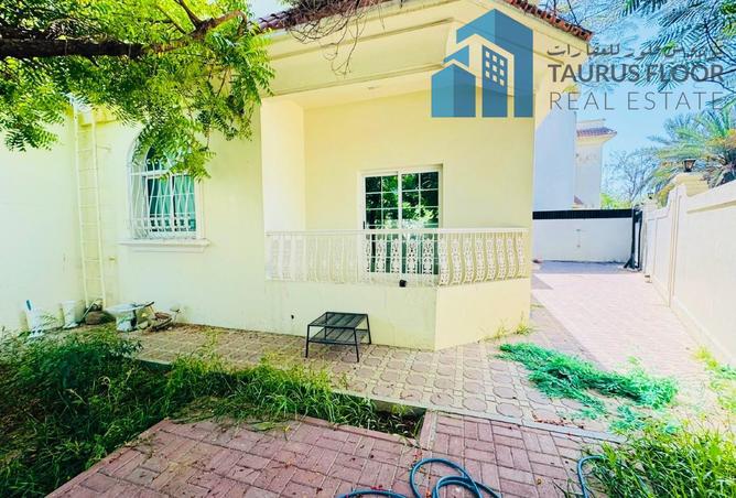 98276219 - Property Image 3