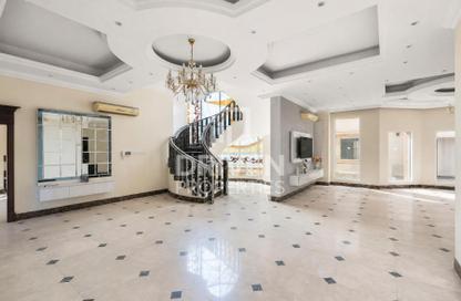 Villa - 7+ - 7+ for rent in Al Quoz 1 Villas - Al Quoz 1 - Al Quoz - Dubai
