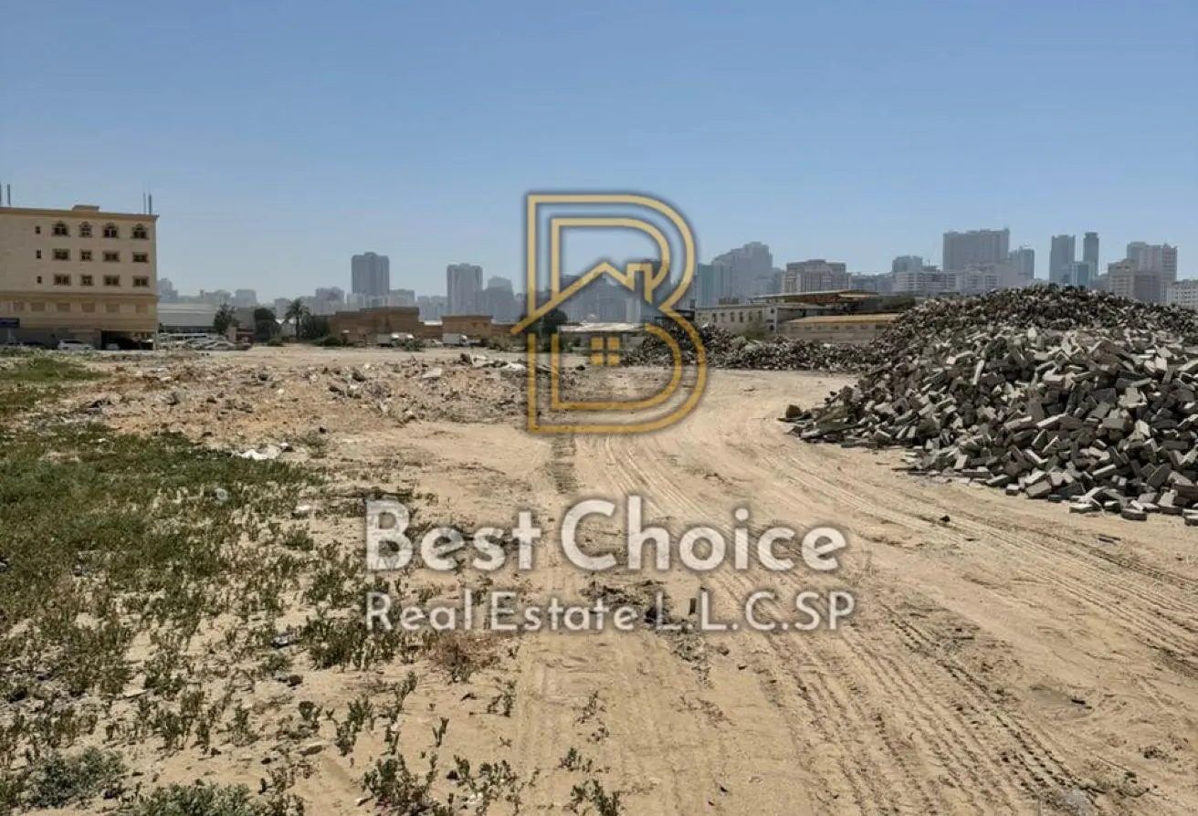 165596606 - Property Main Image