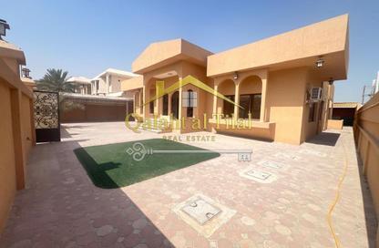 Villa - 3 - 5 for rent in Al Falaj - Al Riqqa - Sharjah