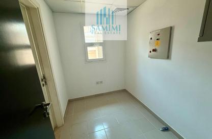 Villa - 4 - 6 for rent in Jumeirah Village Triangle - Dubai