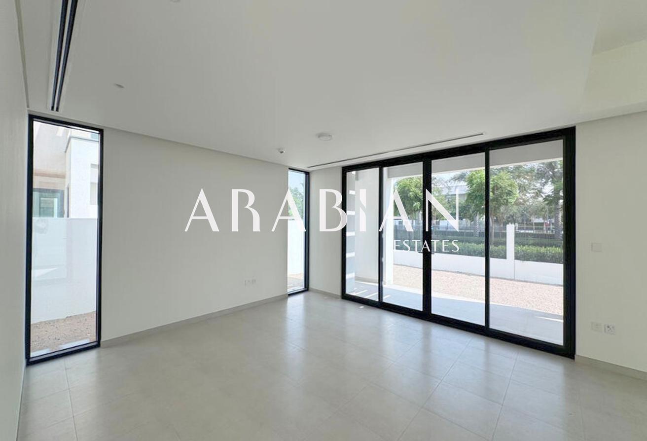 Stand Alone | Close To Amenities | View Now photo 4