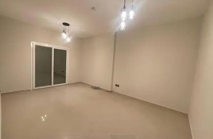 Apartment - 2 Bedrooms - 2 Bathrooms for sale in Al Majaz 3 - Al Majaz - Sharjah Apartment - 2 Bedrooms - 2 Bathrooms for sale in Al Majaz 3 - Al Majaz - Sharjah