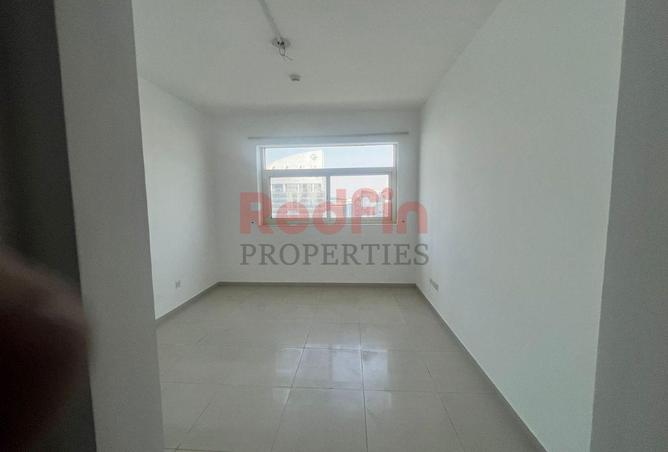 65170707 - Property Image 3