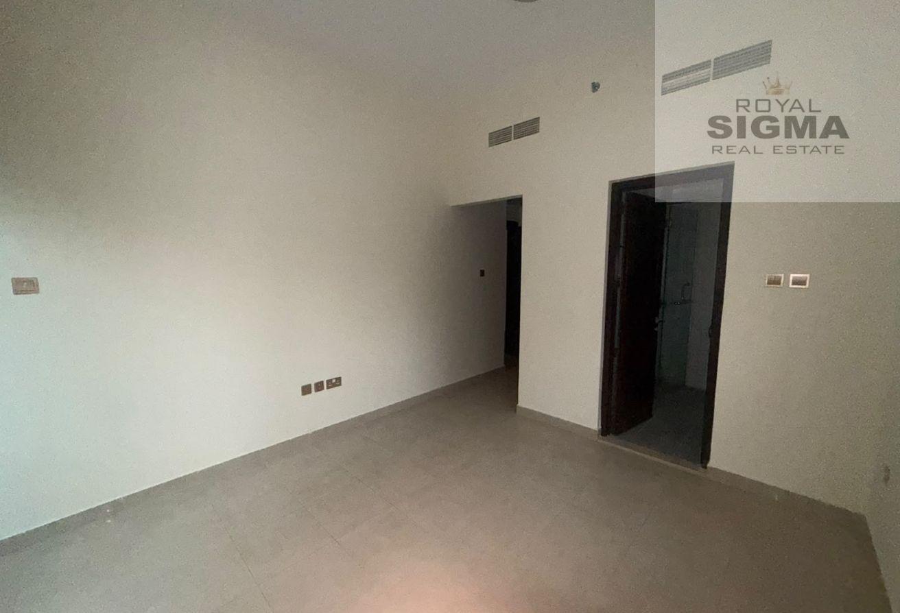1 BR Apartment in Al Barsha with Balcony photo 4