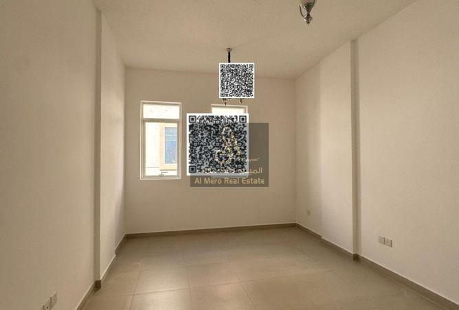 122010806 - Property Main Image
