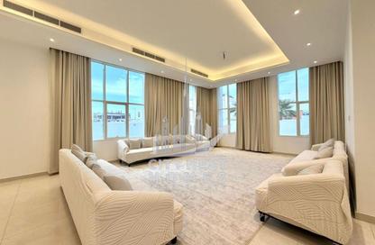 Villa - 5 Bedrooms - 6 Bathrooms for rent in Nad Al Sheba 2 - Nad Al Sheba - Dubai