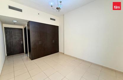 Apartment - 1 Bedroom - 2 Bathrooms for rent in Mazaya 8 - Queue Point - Liwan - Dubai