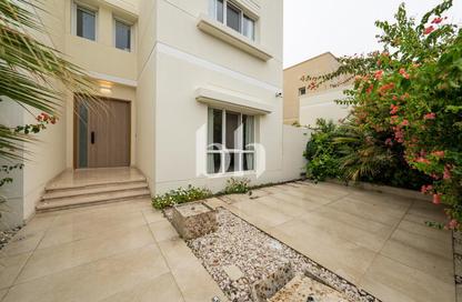 Villa - 5 Bedrooms - 5 Bathrooms for rent in Meadows 8 - Meadows - Dubai