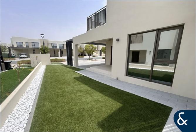 75015753 - Property Image 2