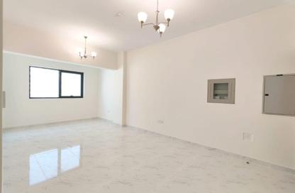 Apartment - 1 Bedroom - 2 Bathrooms for rent in Al Warqaa Building - Al Warqa'a 1 - Al Warqa'a - Dubai