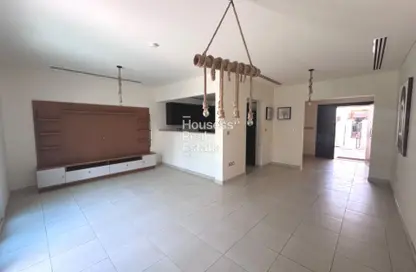 Townhouse - 2 Bedrooms - 2 Bathrooms for rent in Block H - District 12 - Jumeirah Village Circle - Dubai Townhouse - 2 Bedrooms - 2 Bathrooms for rent in Block H - District 12 - Jumeirah Village Circle - Dubai