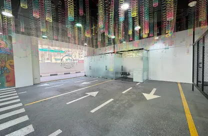 Shop - Studio - 1 Bathroom for rent in Jumeirah 1 - Jumeirah - Dubai