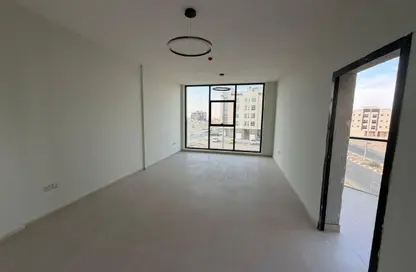 شقة - 3 غرف نوم - 3 حمامات للايجار في تلال ألتاي - السيوح - الشارقة