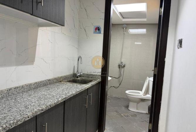 70698905 - Property Image 2