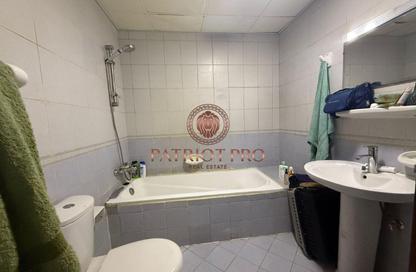 Apartment - Studio - 1 Bathroom for sale in International City - Dubai