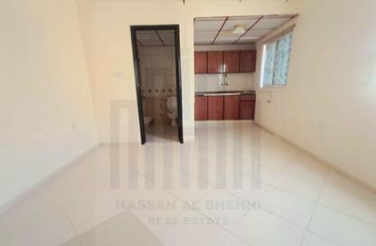 Apartment - Studio - 1 for rent in Fire Station Road - Muwaileh - Sharjah
