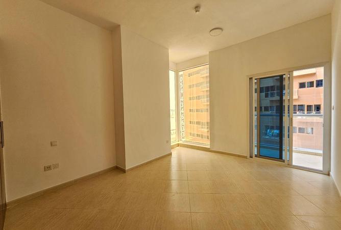 81957388 - صورة العقار 3