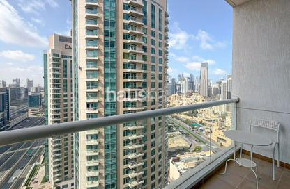Apartment - Studio - 1 Bathroom for rent in Burj Al Nujoom - Downtown Dubai - Dubai