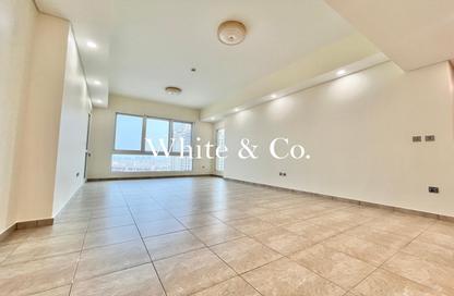 Apartment - 2 Bedrooms - 3 Bathrooms for rent in Marina Residences 2 - Marina Residences - Palm Jumeirah - Dubai