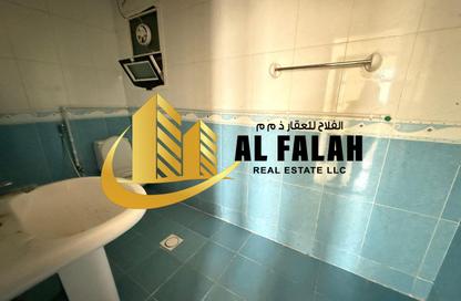 Apartment - 1 Bedroom - 1 Bathroom for rent in Al Qulaya'ah - Al Sharq - Sharjah