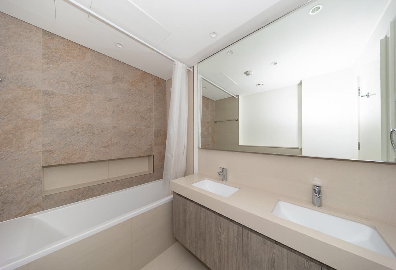 2 bedroom apartment in Downtown Views II Tower 2, Zabeel: 13