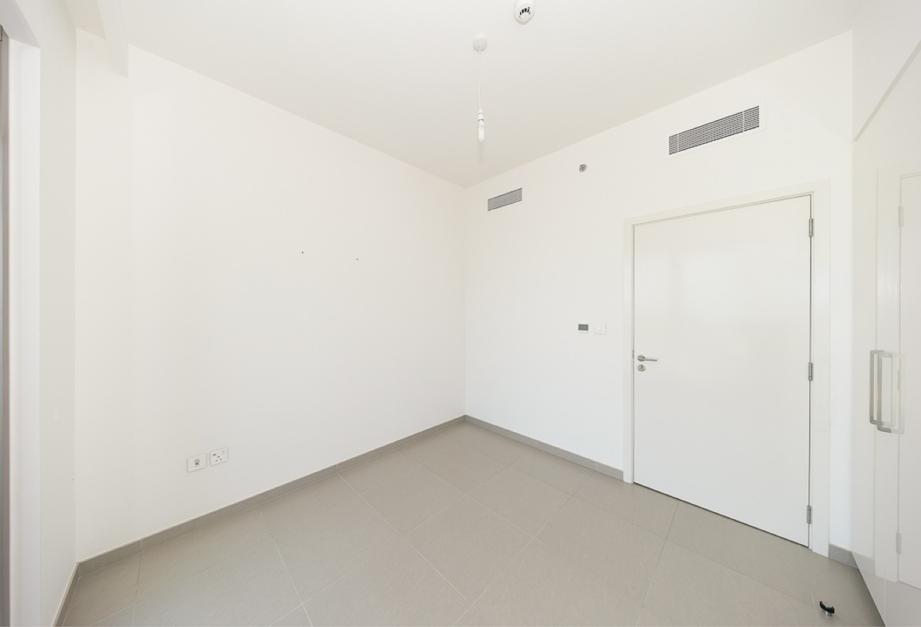 2 bedroom apartment in Downtown Views II Tower 2, Zabeel: 9