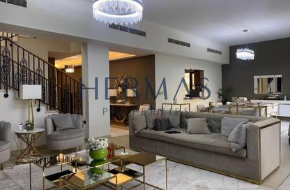 Villa - 4 Bedrooms - 5 Bathrooms for sale in Nad Al Sheba Villas - Nad Al Sheba 3 - Nad Al Sheba - Dubai Villa - 4 Bedrooms - 5 Bathrooms for sale in Nad Al Sheba Villas - Nad Al Sheba 3 - Nad Al Sheba - Dubai