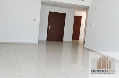 Apartment - 2 - 3 for rent in Cascades Tower - Dubai Marina - Dubai Apartment - 2 - 3 for rent in Cascades Tower - Dubai Marina - Dubai