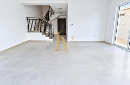 Townhouse - 4 - 4 for rent in Verona - Damac Hills 2 - Dubai Townhouse - 4 - 4 for rent in Verona - Damac Hills 2 - Dubai