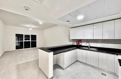 Apartment - Studio - 1 Bathroom for rent in Danat Towers - Muroor Area - Abu Dhabi Apartment - Studio - 1 Bathroom for rent in Danat Towers - Muroor Area - Abu Dhabi