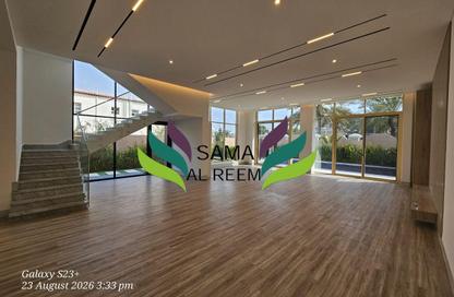 Villa - 5 Bedrooms - 5 Bathrooms for rent in Al Manara - Dubai
