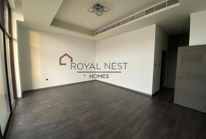 76967180 - Property Image 3