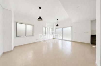 Villa - 3 Bedrooms - 4 Bathrooms for rent in Casa Viva - Serena - Dubai
