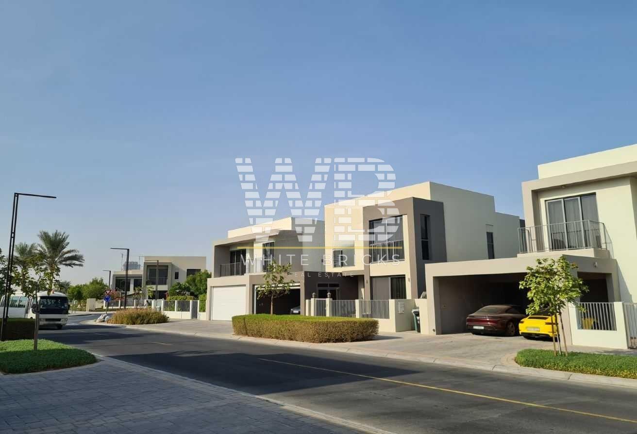 Spacious 4BR Villa | Unfurnished | Prime Location photo 16