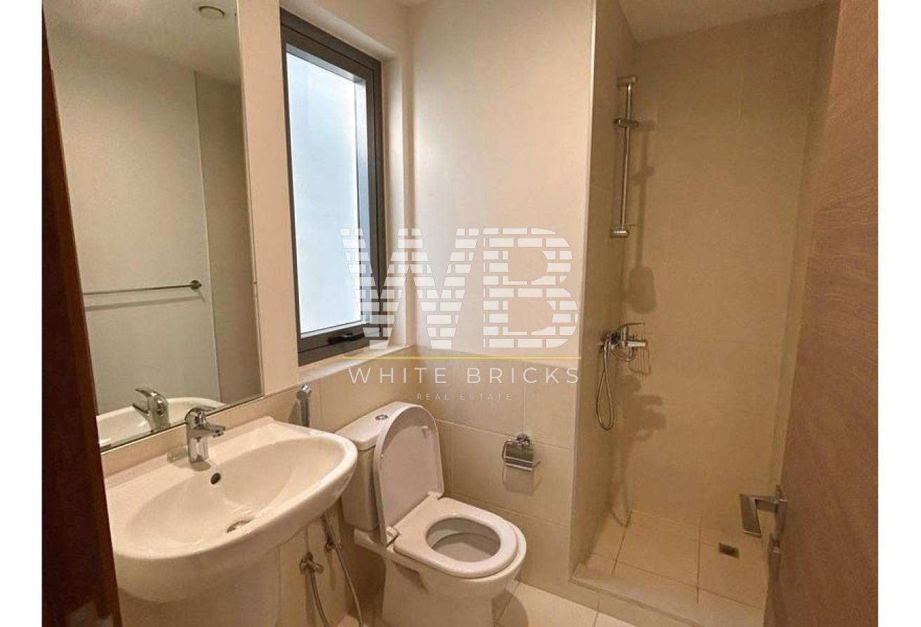 Spacious 4BR Villa | Unfurnished | Prime Location photo 13