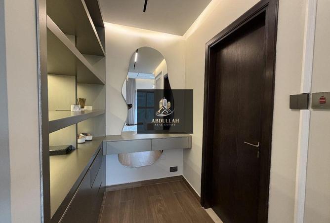 84070499 - Property Image 2