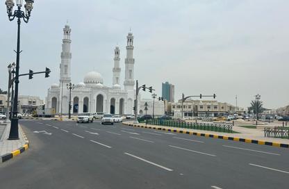 Shop - Studio - 1 Bathroom for rent in Al Mahatta Building - Al Mahatta - Al Qasimia - Sharjah