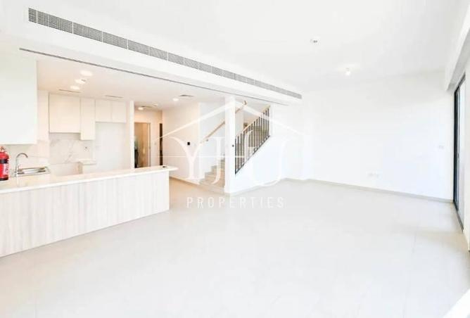 2PKRP7KGBoO - Property Image 2