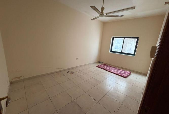 57785621 - Property Image 2