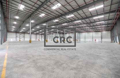 Warehouse - Studio - 4 Bathrooms for rent in Freezone South - Jebel Ali Freezone - Jebel Ali - Dubai