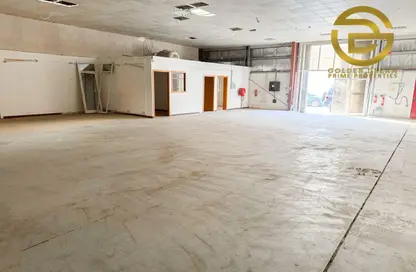Warehouse - Studio - 2 Bathrooms for rent in Dubai Investment Park 1 (DIP 1) - Dubai Investment Park (DIP) - Dubai